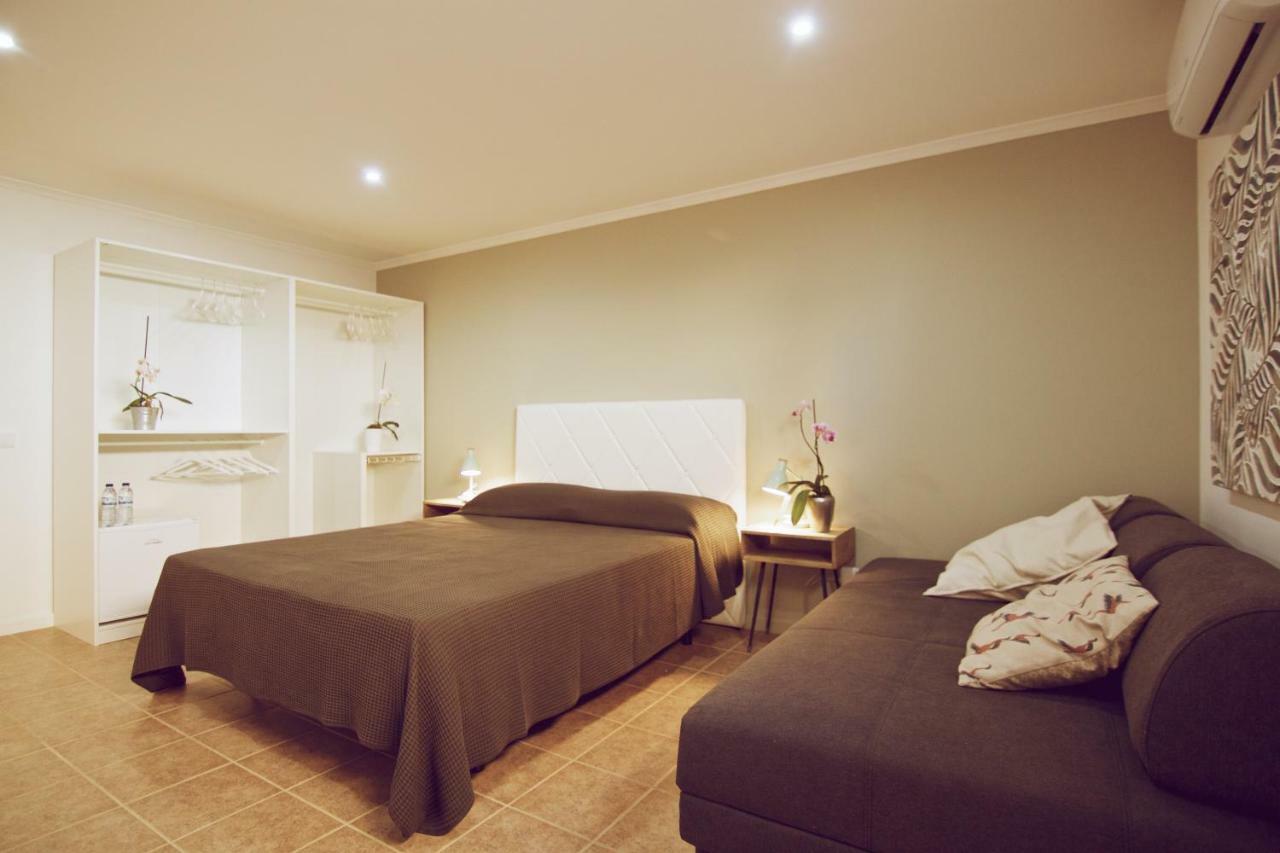 Lagos Suite Luaran gambar