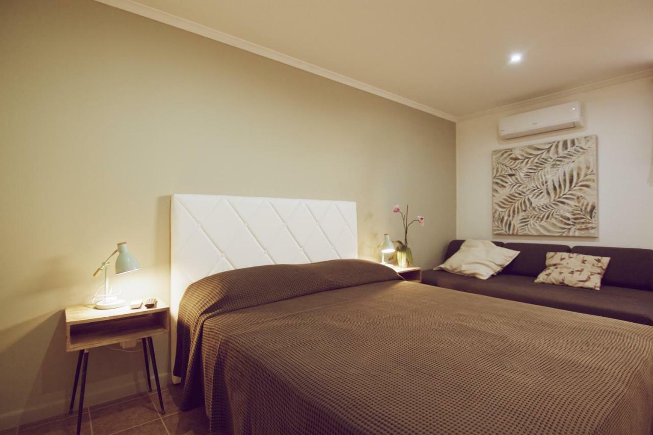 Lagos Suite Luaran gambar